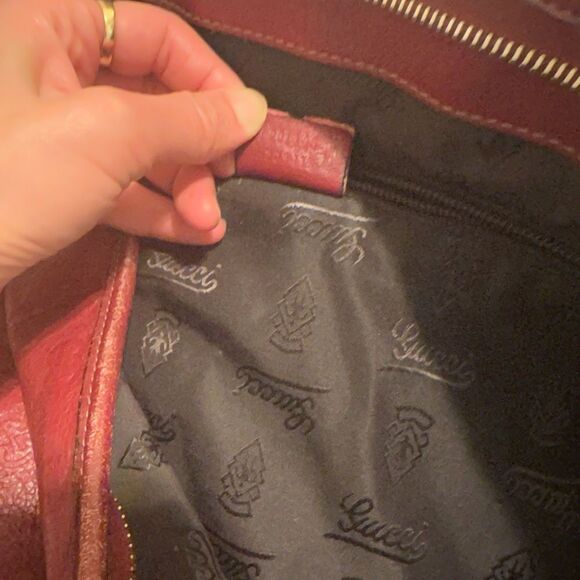 Gucci Elegant Red GG Leather x-large Tote Bag - Picture 12 of 16